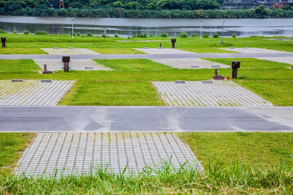 Taipei Hua Zhung Campsite מראה חיצוני תמונה